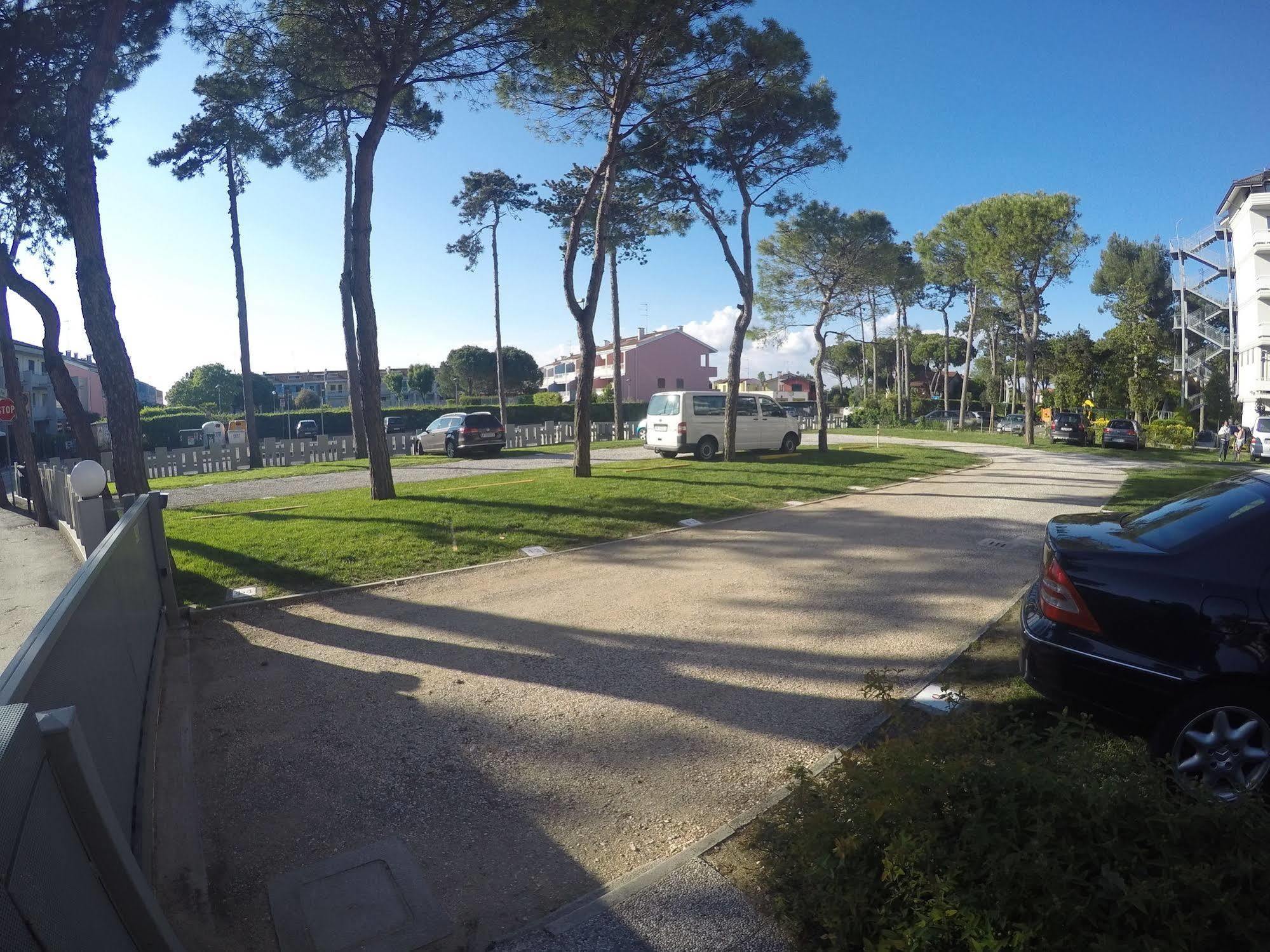 Residence Zenith Caorle Dış mekan fotoğraf